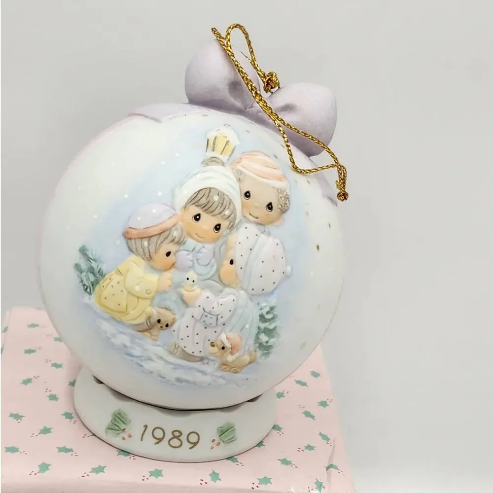 Precious Moments Peace On Earth 1989 Ornament Christmas Decor Vintage W/Box Tags